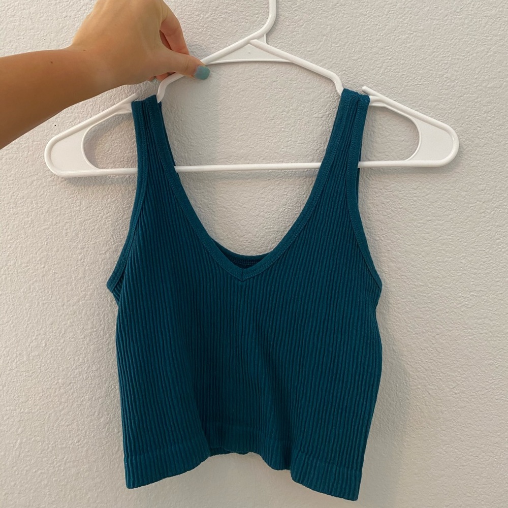 URBAN OUTFITTERS BRALETTE